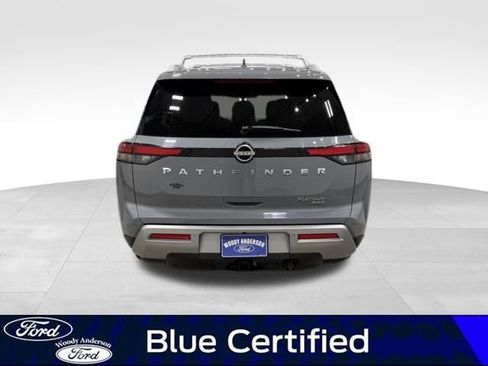 Used 2023 Nissan Pathfinder Platinum AWD/4WD image 6