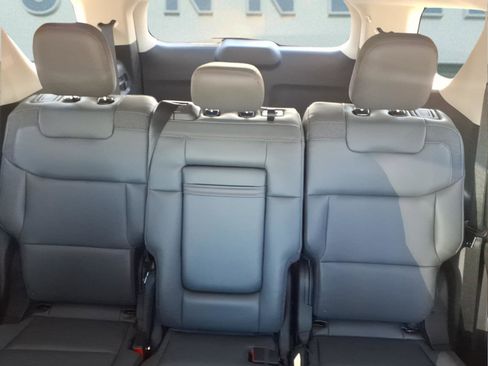 New 2026 Ford Explorer Active w/ Active Comfort Package image 18