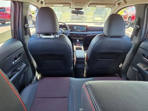 New 2026 Nissan Kicks SR w/ Cold Weather Package AWD/4WD image 26