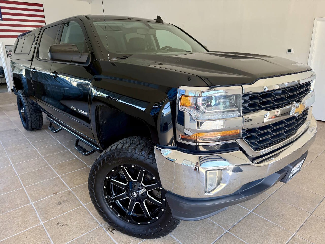 Used 2017 Chevrolet Silverado 1500 LT w/ All Star Edition RWD image 3