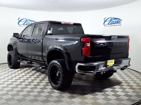 Used 2020 Chevrolet Silverado 1500 LT w/ Texas Edition image 2