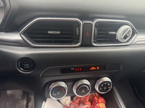 Used 2020 MAZDA CX-5 Sport image 11