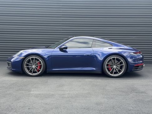 Certified 2020 Porsche 911 Carrera 4S AWD/4WD image 2