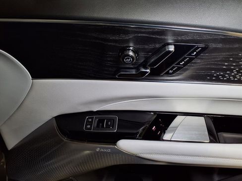 Certified 2023 Cadillac Lyriq 2WD image 22