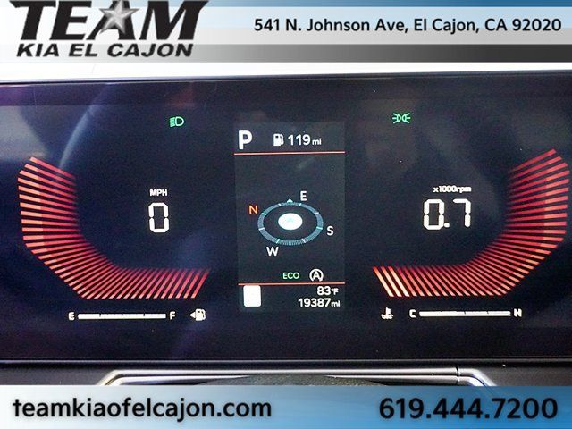 Certified 2025 Kia Sorento S FWD image 38