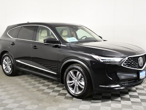 Used 2023 Acura MDX SH-AWD image 4