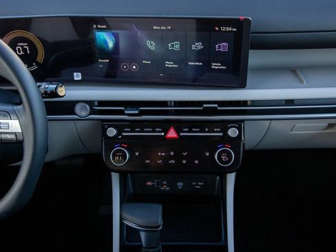 Certified 2026 Hyundai Tucson SEL Plus FWD image 24