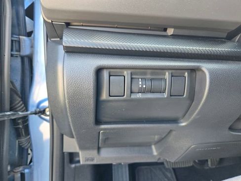 Used 2024 Subaru Crosstrek 2.0i AWD/4WD image 19