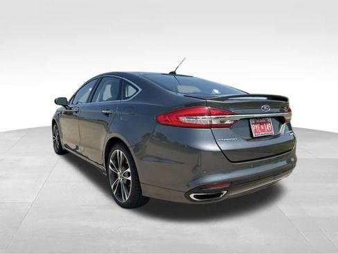 Used 2017 Ford Fusion Titanium FWD image 5