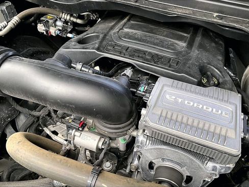 Used 2024 RAM 1500 Big Horn AWD/4WD image 32