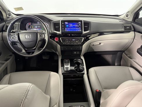 Used 2016 Honda Pilot Elite image 16