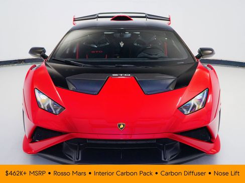 Used 2023 Lamborghini Huracan STO RWD image 3