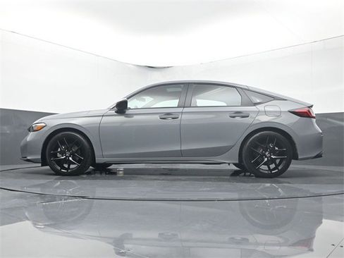 Used 2026 Honda Civic Sport image 9