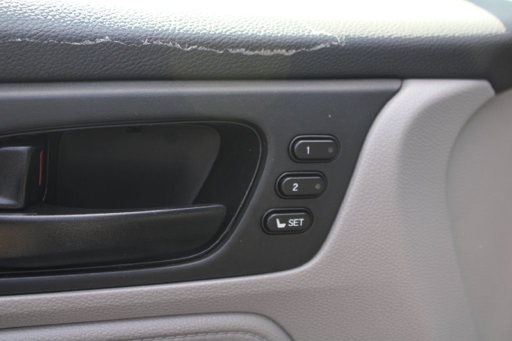 Used 2023 Honda Odyssey EX-L image 27