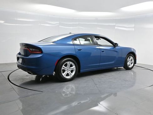 Used 2022 Dodge Charger SXT image 35
