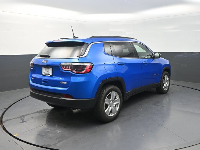 Used 2022 Jeep Compass Latitude AWD/4WD image 9