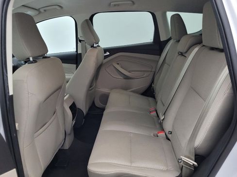 Used 2018 Ford Escape SE FWD image 18