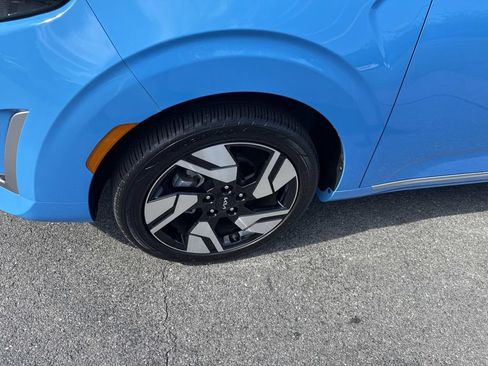 Used 2023 Kia Soul GT-Line FWD image 12