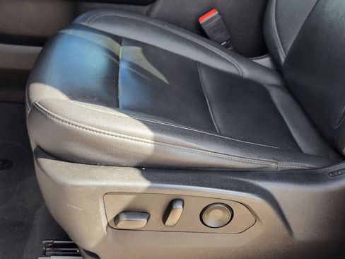 Used 2022 Chevrolet Tahoe Z71 w/ Max Trailering Package image 30