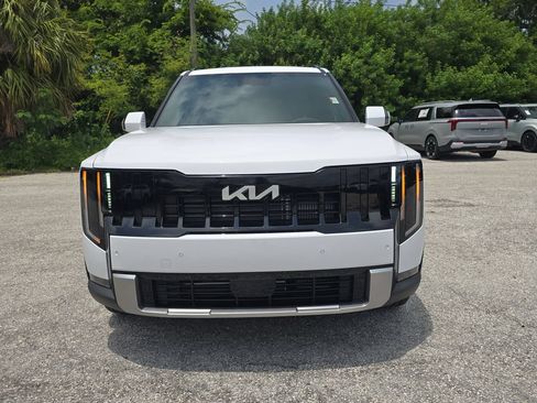 New 2027 Kia Telluride EX FWD image 3