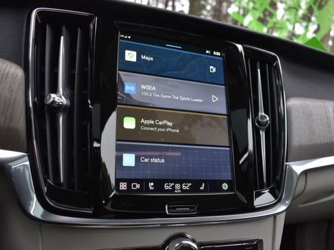 New 2024 Volvo S90 B6 Plus image 30