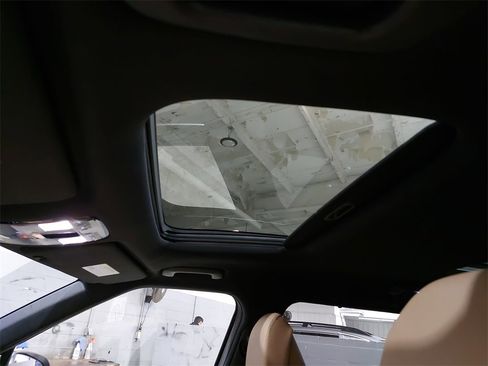 Used 2025 Hyundai Santa Fe Limited image 31