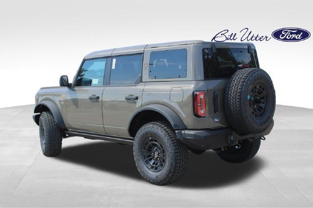 New 2026 Ford Bronco Badlands AWD/4WD image 4