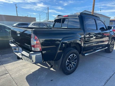 Used 2013 Toyota Tacoma PreRunner image 4