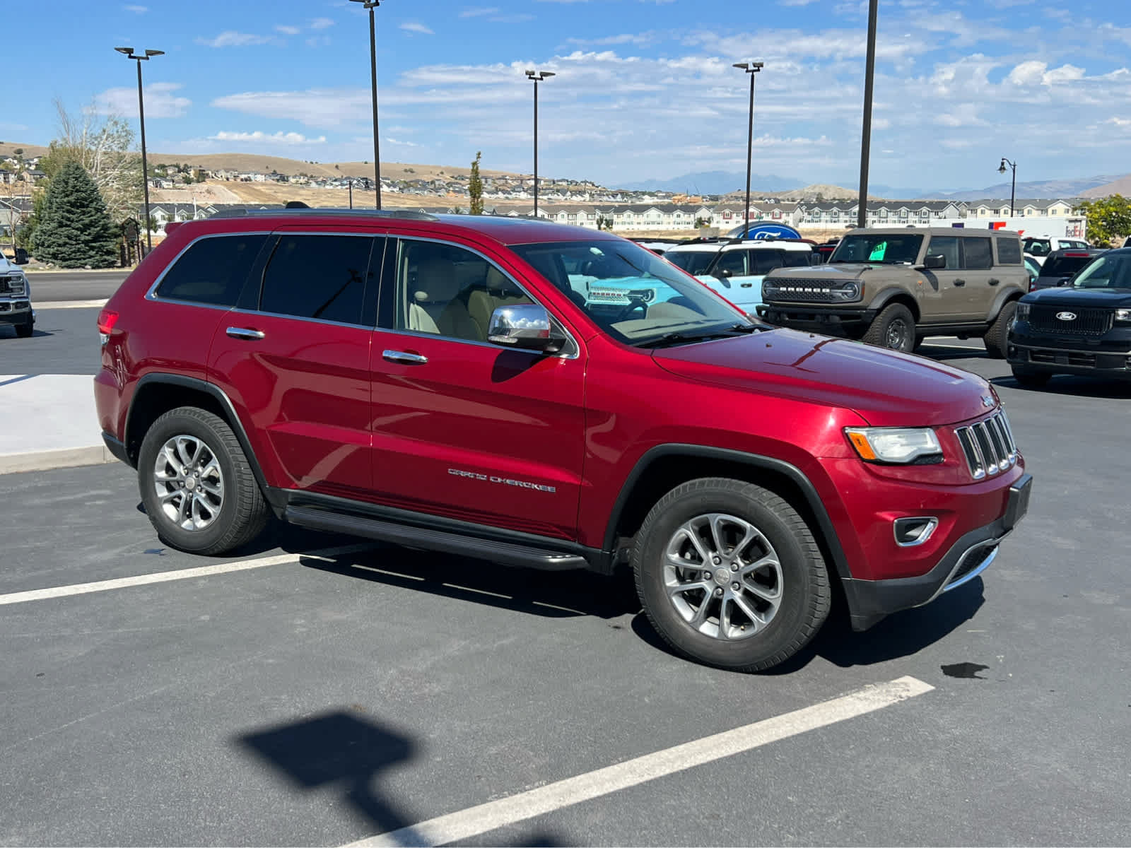 Used 2015 Jeep Grand Cherokee Limited AWD/4WD image 5