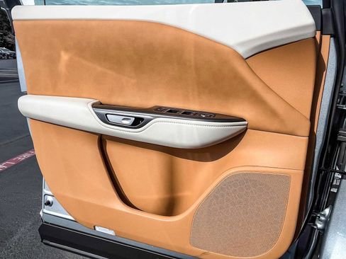 New 2026 Lexus RZ 350e 2WD image 22