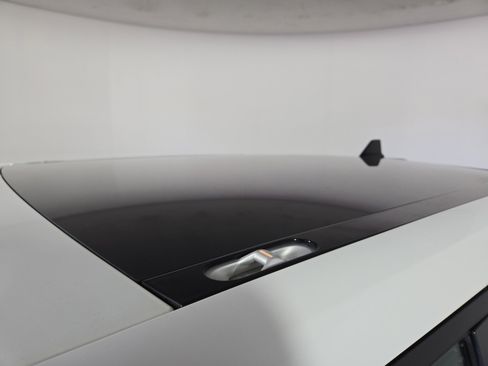 Used 2023 Rivian R1T Adventure image 13