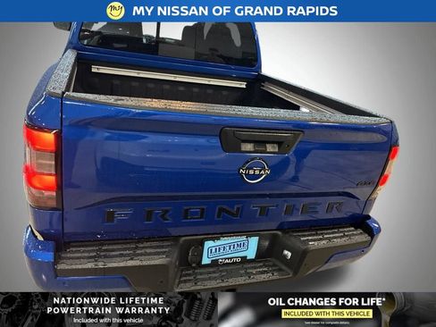New 2026 Nissan Frontier SV w/ SV Convenience Package AWD/4WD image 4