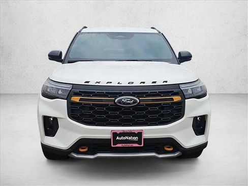 New 2026 Ford Explorer Tremor w/ Tremor Convenience Package image 8