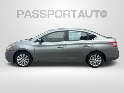 Used 2013 Nissan Sentra SV w/ Premium Pkg FWD image 9