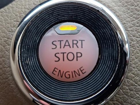 Used 2017 Nissan Altima 2.5 SL w/ 2.5 Technology Package image 24