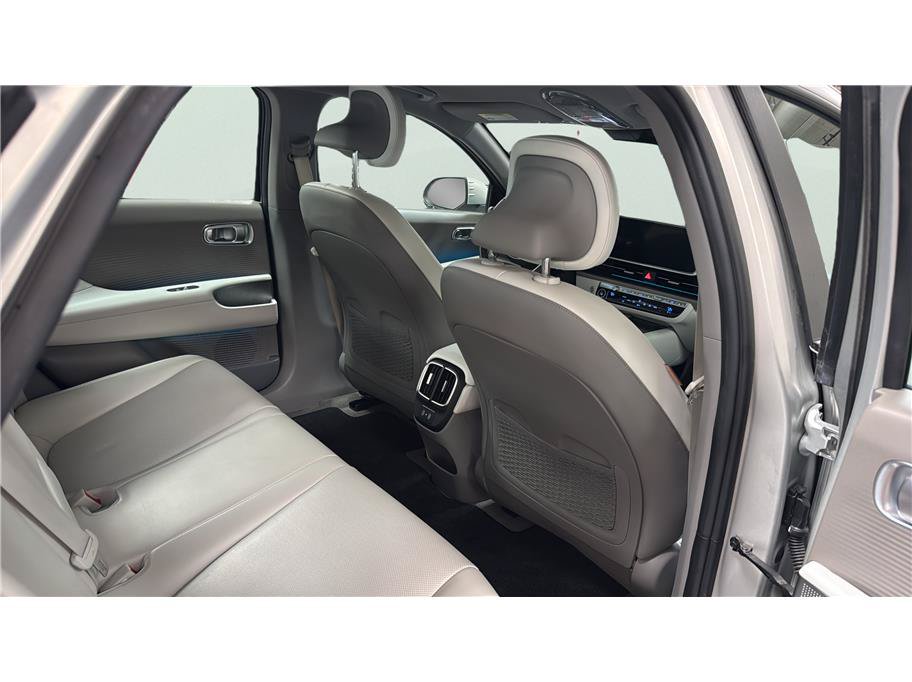 Used 2023 Hyundai Ioniq 6 SEL RWD image 21