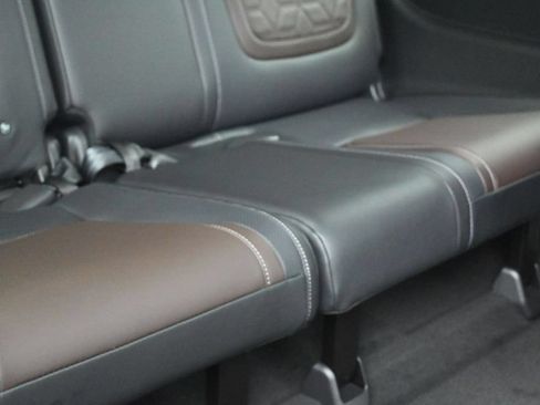 New 2026 Nissan Armada Platinum AWD/4WD image 11
