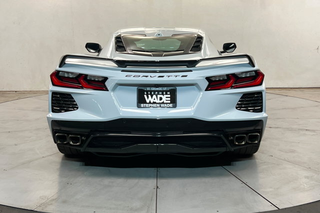 Used 2023 Chevrolet Corvette Stingray Preferred Cpe w/ Z51 Performance Package RWD image 4