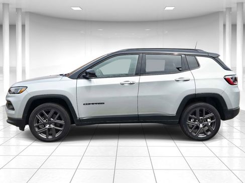 Certified 2026 Jeep Compass Limited AWD/4WD image 6