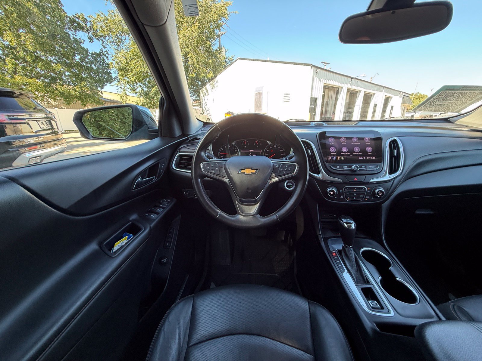 Used 2019 Chevrolet Equinox Premier w/ LPO, Floor Liner Package FWD image 2