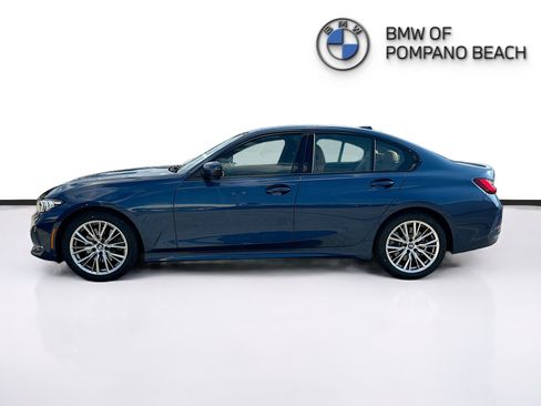 Used 2023 BMW 330i Sedan w/ Driving Assistance Package image 4