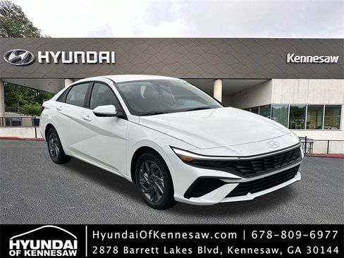 New 2026 Hyundai Elantra Blue image 1