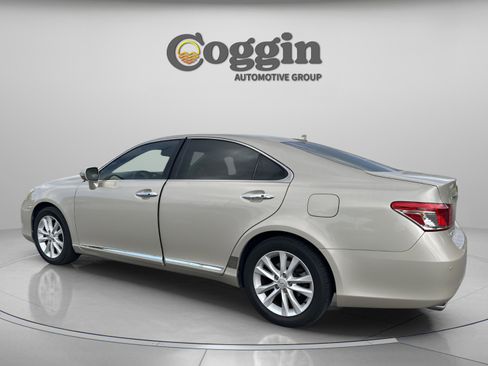 Used 2010 Lexus ES 350 image 4