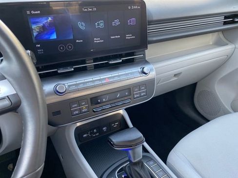 Used 2024 Hyundai Kona SEL image 28