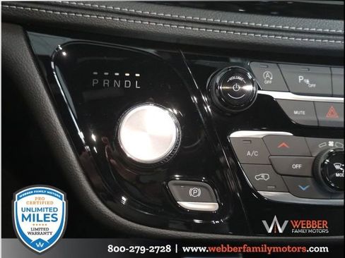 New 2026 Chrysler Pacifica Select image 20