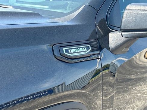 Used 2025 GMC Sierra 1500 Elevation image 14