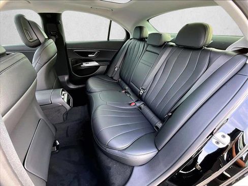 New 2026 Mercedes-Benz E 450 4MATIC Sedan image 12
