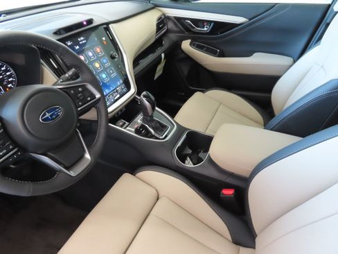 New 2025 Subaru Outback Limited image 24