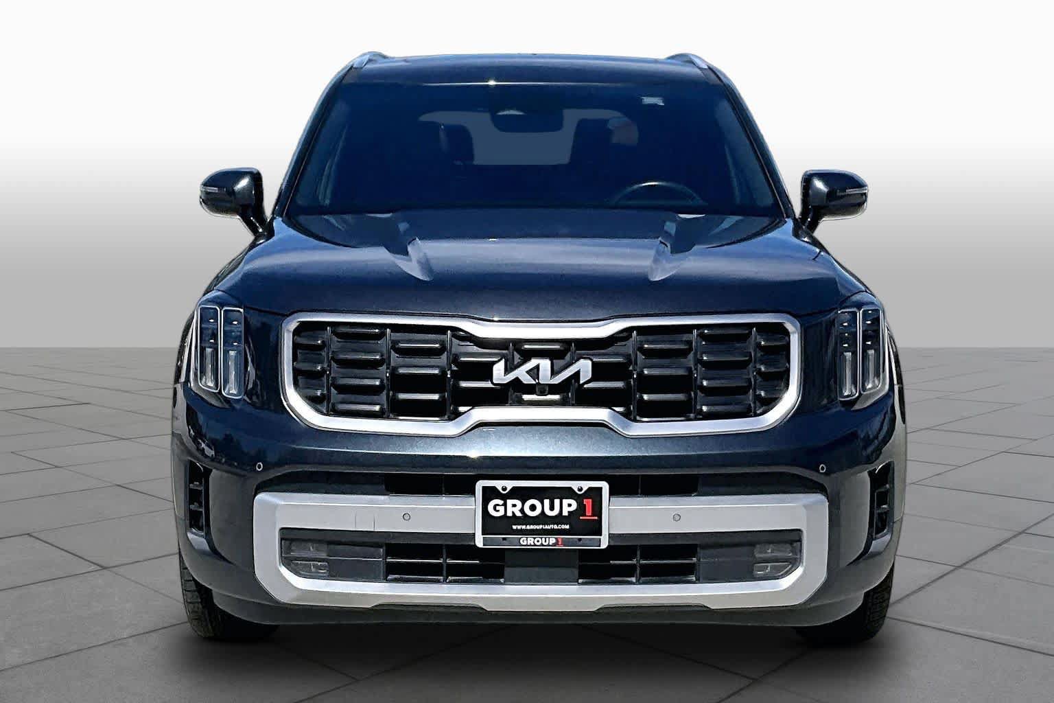 Used 2024 Kia Telluride SX FWD image 4