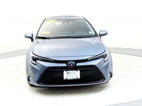 Used 2024 Toyota Corolla LE image 8